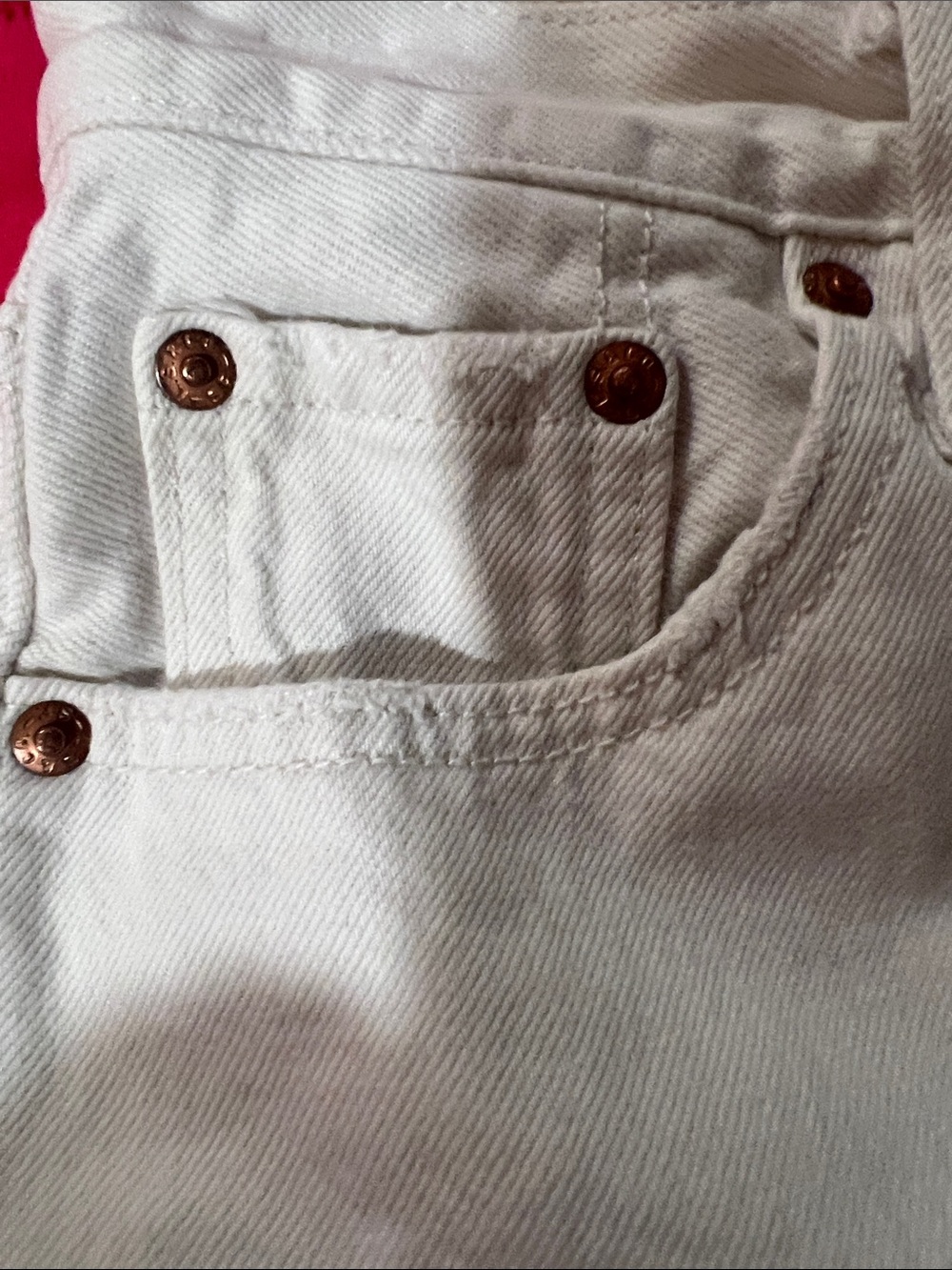 Levi's White Denim Shorts - Picture 5 of 8